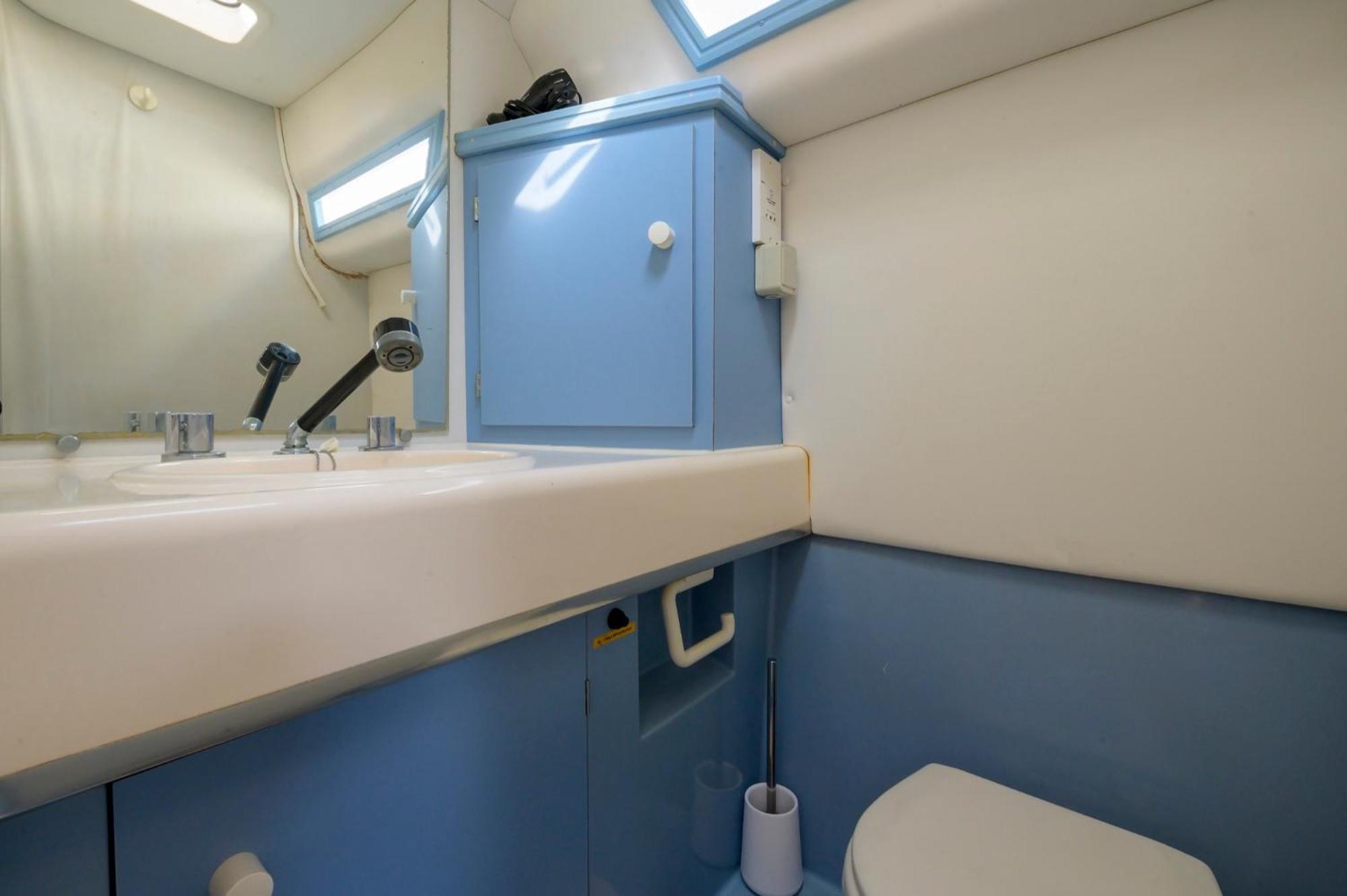 Boat Hotel Barcelona Sant Adria de Besos Phòng bức ảnh